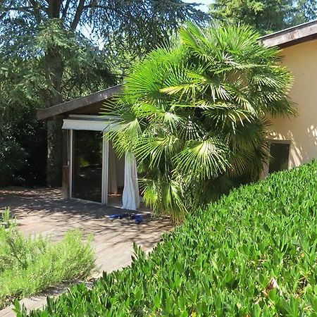 Bed and Breakfast Plum'Art Saint-Cyr-au-Mont-d'Or Exterior foto